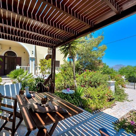 Aspalathos Suites Akrotiri  Bagian luar foto