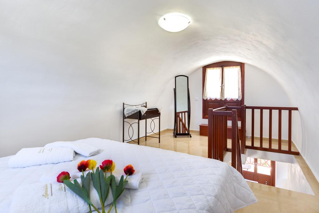 Aspalathos Suites Akrotiri  Bagian luar foto